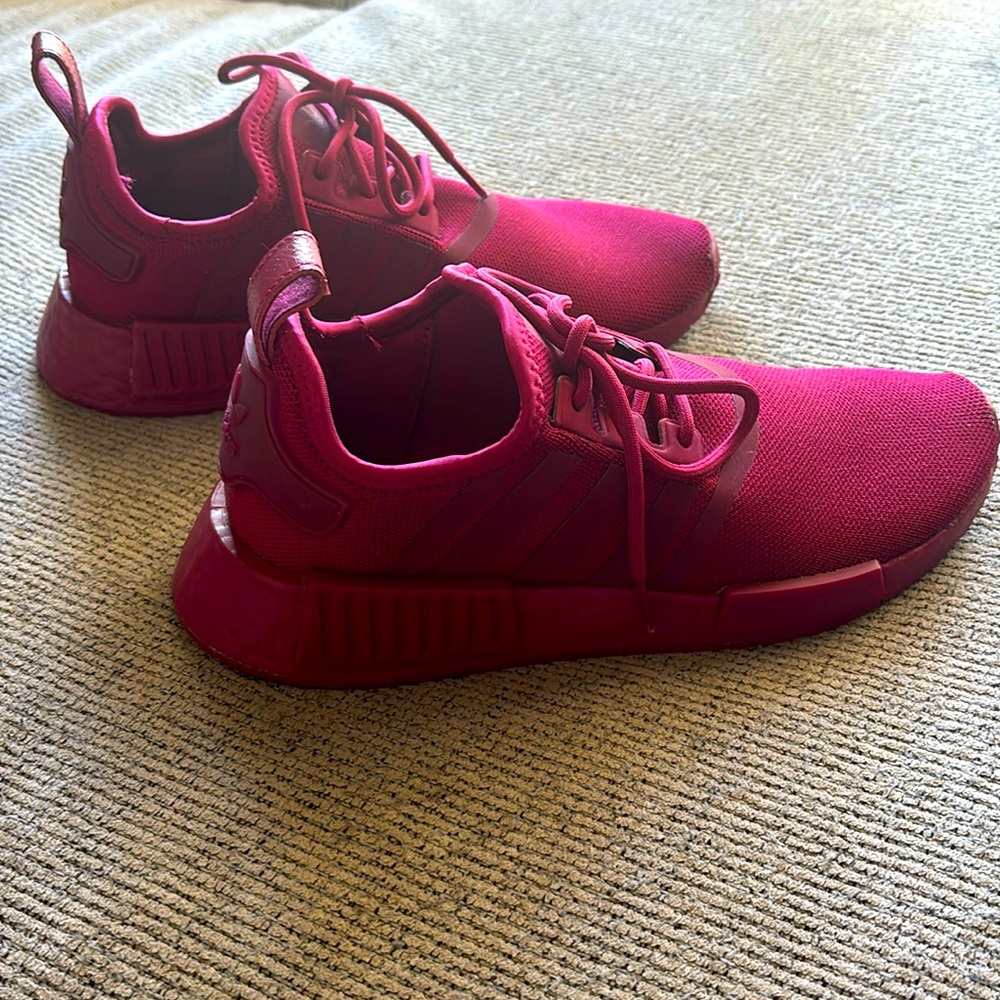 Adidas NMD R1 Women’s